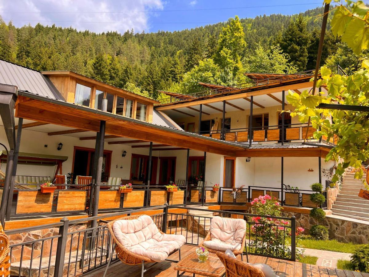 Hotel Borjomi Verde Exterior photo